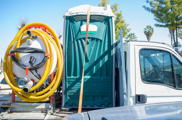 Portable Toilet Options We Offer in Flippin, AR